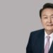 President Yoon Meets Aides at Detention Center, Stresses Commitment